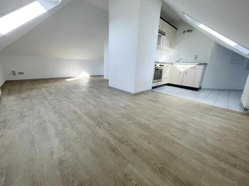 Foto - *** Gemütliches 2-Raum-DG-Kuschelnest mit Einbauküche in Weißenborn bei Freiberg ***