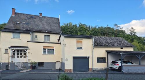 Foto - Charmantes Anwesen mit viel Platz und Charakter-sofort bewohnbar
