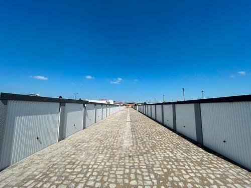 Foto - Garage zu vermieten - 80,00 EUR Miete,