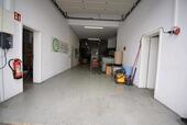 Foto - Gewerbehalle mit Bürofläche - 3.300,00&nbsp;EUR Kaltmiete, ca.&nbsp; 380,00&nbsp;m&sup2;