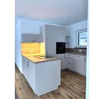 2,5-Zimmer-Neubauwohnung mit Etagen-Alleinlage und 30 m² Terrasse - Passau Maierhof