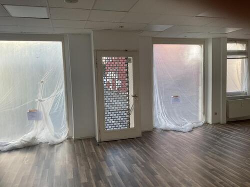 Foto - Laden Büroräume - 680,00&nbsp;EUR Kaltmiete, ca.&nbsp; 7,00&nbsp;m&sup2;