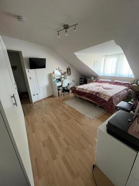 Foto - 2-Zi, EBK, Keller, sehr zentral aber ruhig