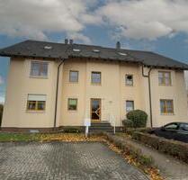 Gemütliche 2-Zimmer-Wohnung mit Balkon, EBK und Stellplatz in Coburg