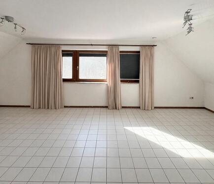 Foto - 3 Zimmer Dachgeschoßwohnung in Burg (Dithmarschen)