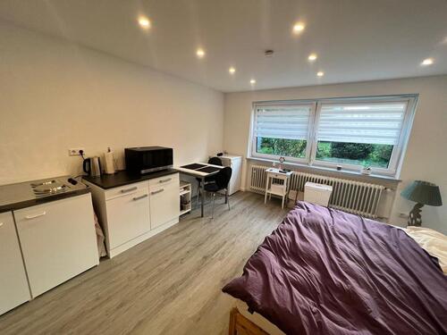 Foto - Vermietung eines Zimmers mit eigenem Bad und Balkonzugang