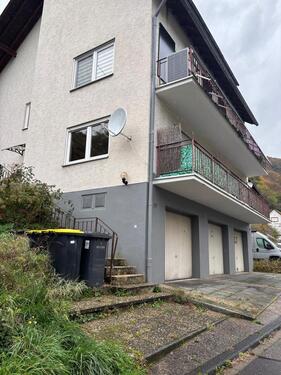 Foto - Neu Renovierte Wohnung mit Garage und Balkon 3,5 Zimmer