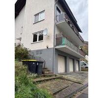 Neu Renovierte Wohnung mit Garage und Balkon 3,5 Zimmer - Boppard