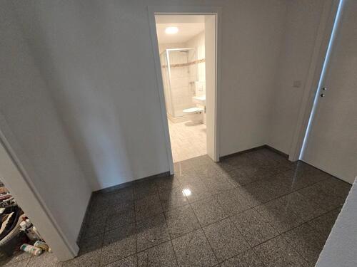 Foto - Renovierte Gartenwohnung mit Terrasse & Stellplatz
