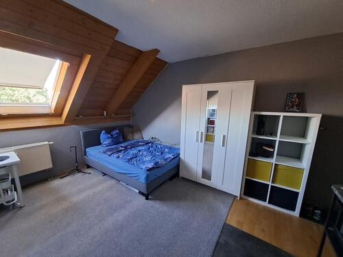 Foto - Wohnung direkt neben der Uni - 390,00 EUR Kaltmiete,