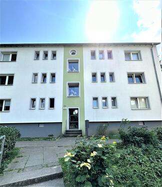 Foto - Hübsche 2-Zi.-EG-Whg. mit Einbauküche und Balkon
