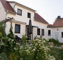 Einfamilienhaus + Einliegerwohnung in Erfurt-Urbich