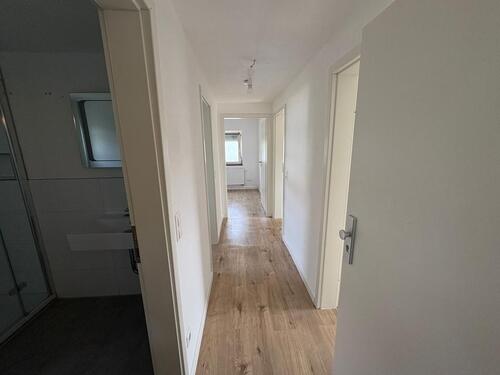Foto - Helle 3 Zimmer DG Wohnung in Reichenbach an der Fils zu vermieten