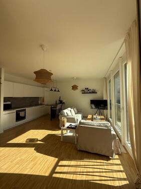 Foto - FurnishedUnfurnished 2-room apartment with balcony on the 3rd fl