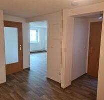 Neu sanierte Single-Wohnung in OelsnitzV. - Oelsnitz (Vogtland)