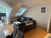 Foto - Attraktive und gepflegte 3-Raum-DG-Wohnung mit Balkon und EBK in