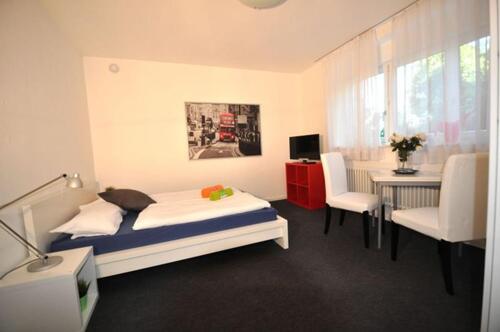 Foto - möbliertes Ein-ZimmerApartment, Bad,Wanne,Dusche,Küche,WM,Wlan,U2