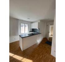 Schöne 1-Zimmer Whg. mit EBK - 430,00&nbsp;EUR Kaltmiete, ca.&nbsp; 36,00&nbsp;m&sup2; in Neuburg am Inn (PLZ: 94127)