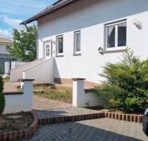 Mehrfamilien Haus 270m2 in Neubaugebiet Sontra