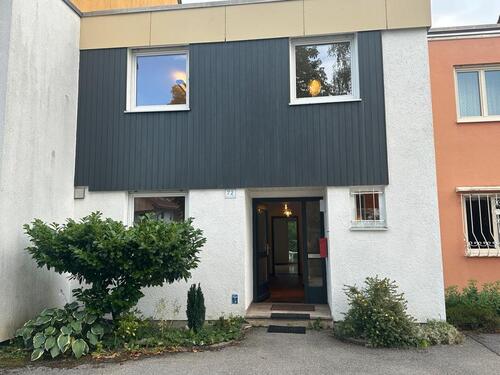 Foto - Reihenhaus mit 5 Zimmern, Südgarten u. Garage