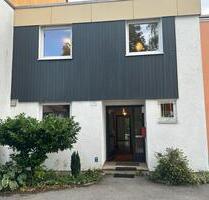 Reihenhaus mit 5 Zimmern, Südgarten u. Garage - Geretsried
