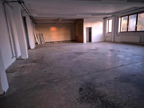 Foto - Lagerraum,Wekstatt 100-270qm in Neumarkt