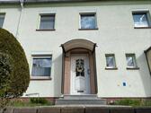 Foto - Reihenhaus mit Garten, Terrasse, Garage & Potenzial in Wittenberg