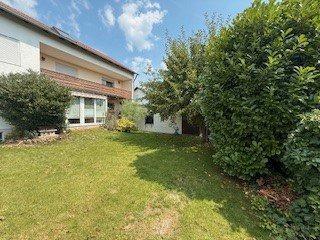 Foto - Außergewöhnliches Grundstück mit gr. Haus in ruhiger Wohngegend