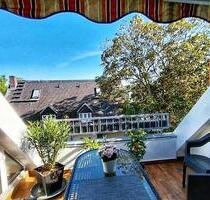 Schöne 3 Zimmer Wohnung, vermietet, +PROVISIONSFREI+ Dachgeschoss - Berlin Neukölln
