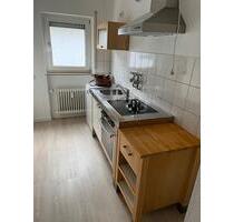 Bad Nauheim: Neu sanierte 2-Zimmerwohnung mit Balkon