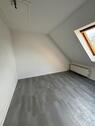 Foto - 2- Zimmer DG Wohnung gegenüber dem Oststadtpark