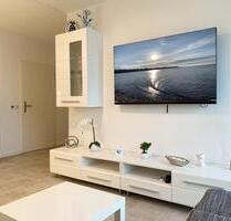 Helle, moderne, möblierte 1,5 Zimmer Wohnung im Herzen von Laboe