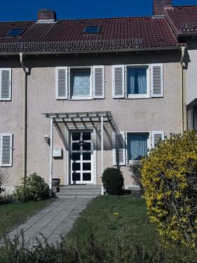 Foto - Gepflegtes Reihenhaus mit schönem Garten und separater Garage