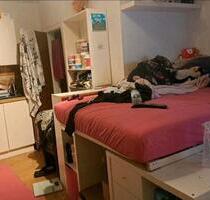 Wohnung 1 Zimmer - 400,00&nbsp;EUR Kaltmiete, ca.&nbsp; 25,00&nbsp;m&sup2; in Marburg (PLZ: 35037)