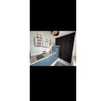 Moderne möblierte 1-Zimmer-Wohnung mit Balkon & Garage - Balingen