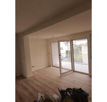Moderne, 3-Zimmer-Wohnung, frisch komplett Renoviert große Balkon - Limburg an der Lahn Eschhofen