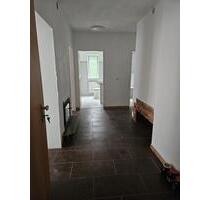 3-Zimmer-Wohnung (1. OG) mit Kamin, Garten - Holenbrunn - Wunsiedel
