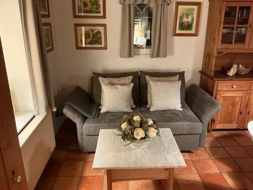 Foto - Kleine, gemütliche 1-Zimmer-Wohnung im freistehenden Haus