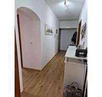 3-ZKB mit Balkon und Garten ab sofort zu vermieten - Marburg