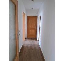3 Raum Wohnung zu vermieten - 550,00&nbsp;EUR Kaltmiete, ca.&nbsp; 70,00&nbsp;m&sup2; in Bad Bibra (PLZ: 06647)
