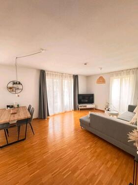 Foto - Helle und moderne 3-Zi-Wohnung in Bogenhausen mit Balkon