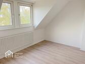 Foto - Ihr neues Zuhause in Uelzen – 2-Zimmer-Dachgeschosswohnung in ruhiger Lage