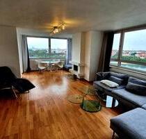 Traumhafte 4 Zimmerwohnung im 14. OG mit Blick über Wöhrder See - Nürnberg Altstadt, St. Lorenz