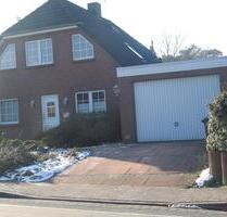 Hübsches Haus iam Stadtrand von Celle in Groß Hehlen Bj 1994