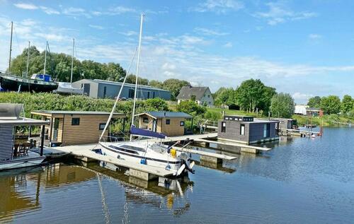 Foto - Mieten Sie Ihr Hausboot im **Hausboot-Resort Nordseeküste!**