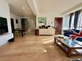 Foto - Lichtdurchflutetes, komplett renoviertes 4-Schlafzimmer-Apartment