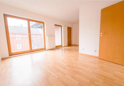 Foto - Charmante Mietwohnung Balkon Wenigenjena Ausblick Straßenbahn