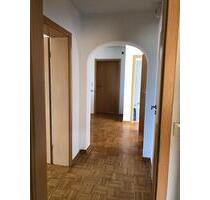 Helle 4,5 Zimmer Wohnung in 35232 Dautphetal