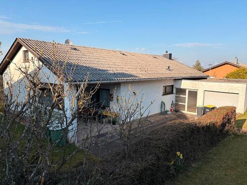 Foto - 4.5 Zimmer Einfamilienhaus in Schiffweiler