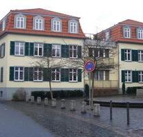 Schöne 2,5-Zimmer-Wohnung am Schlosspark WI-Biebrich 
